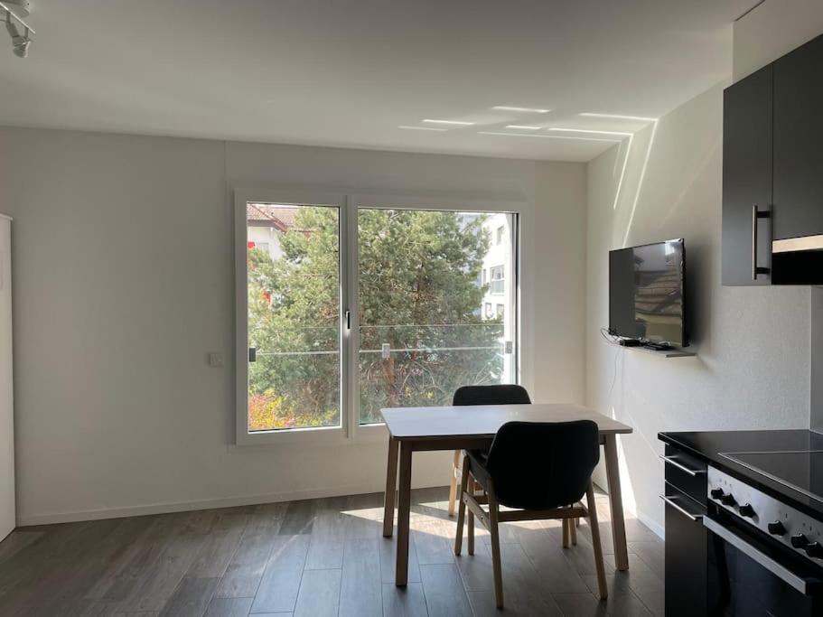 شقة Proche Lausanne: Studio Bien Equipe Prilly المظهر الخارجي الصورة